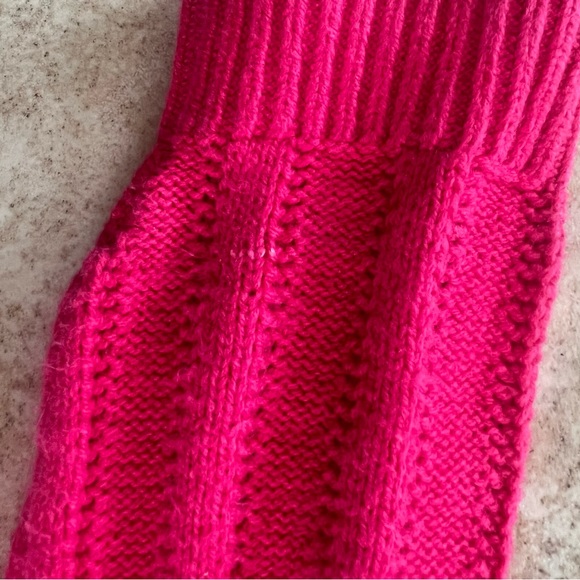 Tommy Hilfiger Button Up Red Pink Barbie Lids Knitted Cardigan Kids size 4-5 - Picture 8 of 8